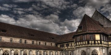 Unleashing the Power of Growth: A Strategic Guide to Investing for Success